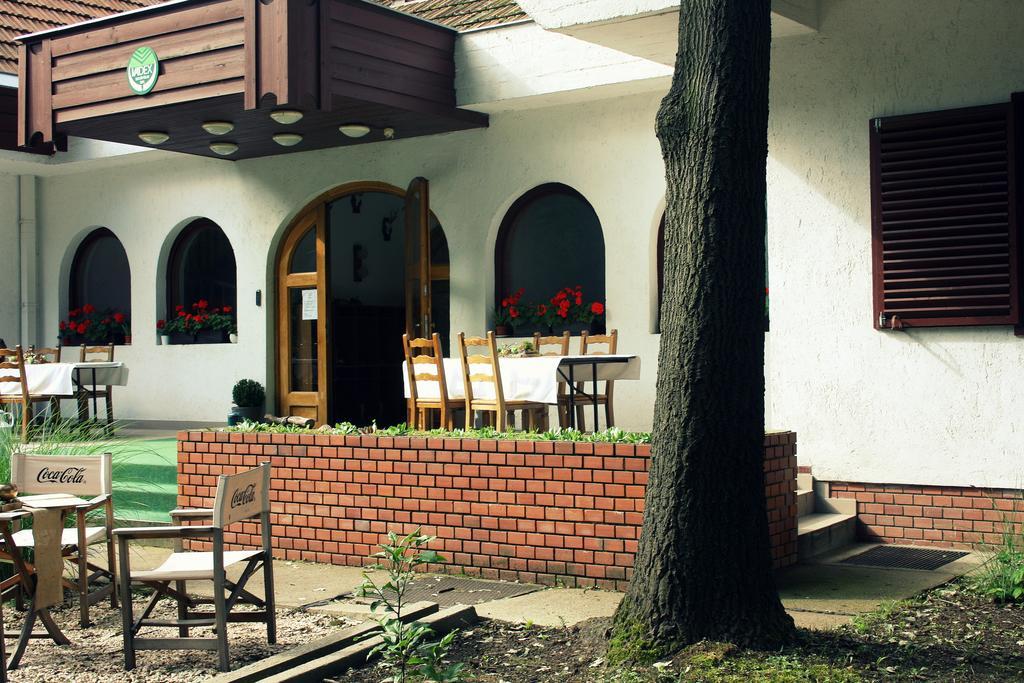 Zseri Vadaszhaz